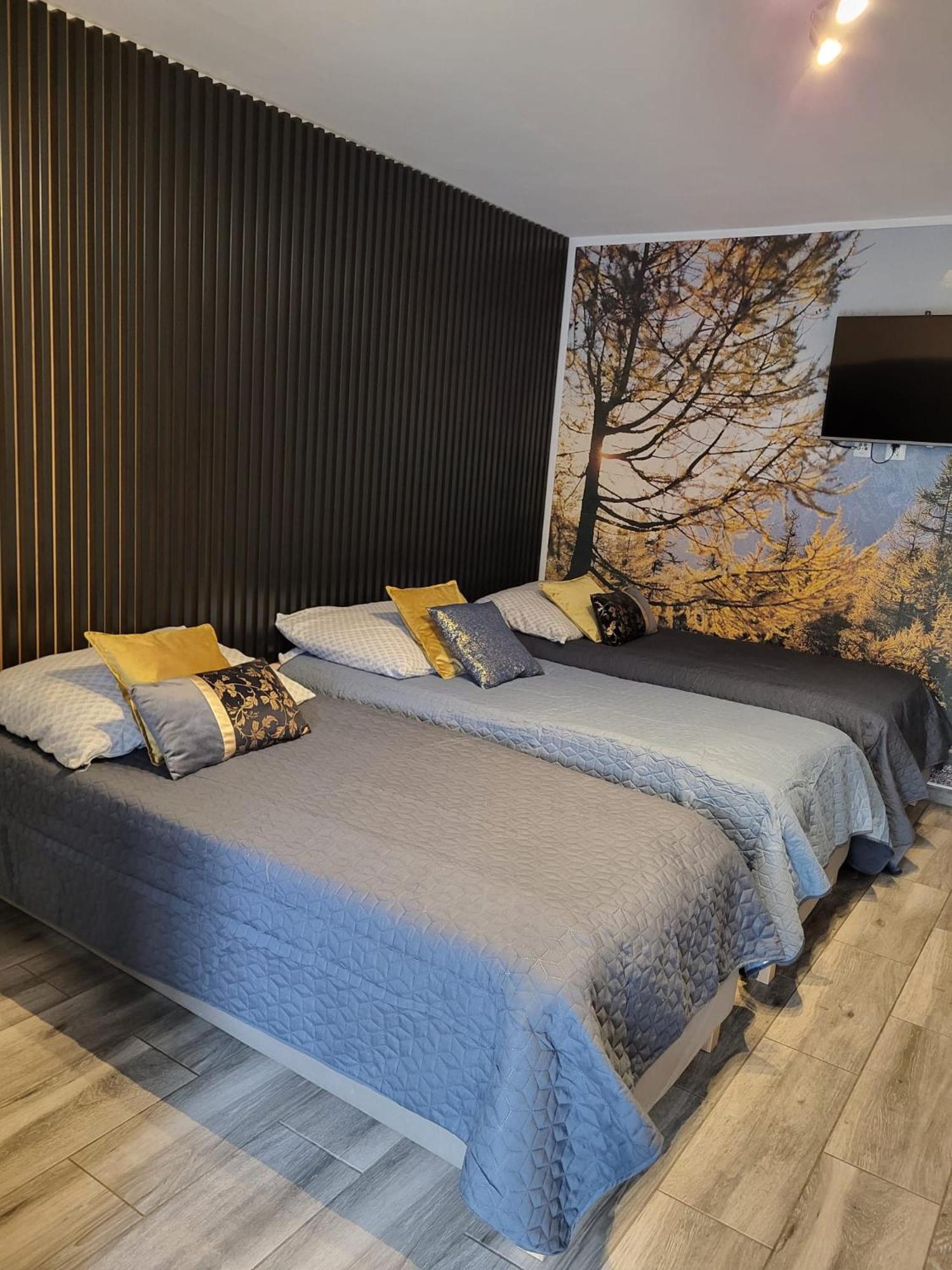 Pokoje Przy Zamku Podzamcze  Extérieur photo