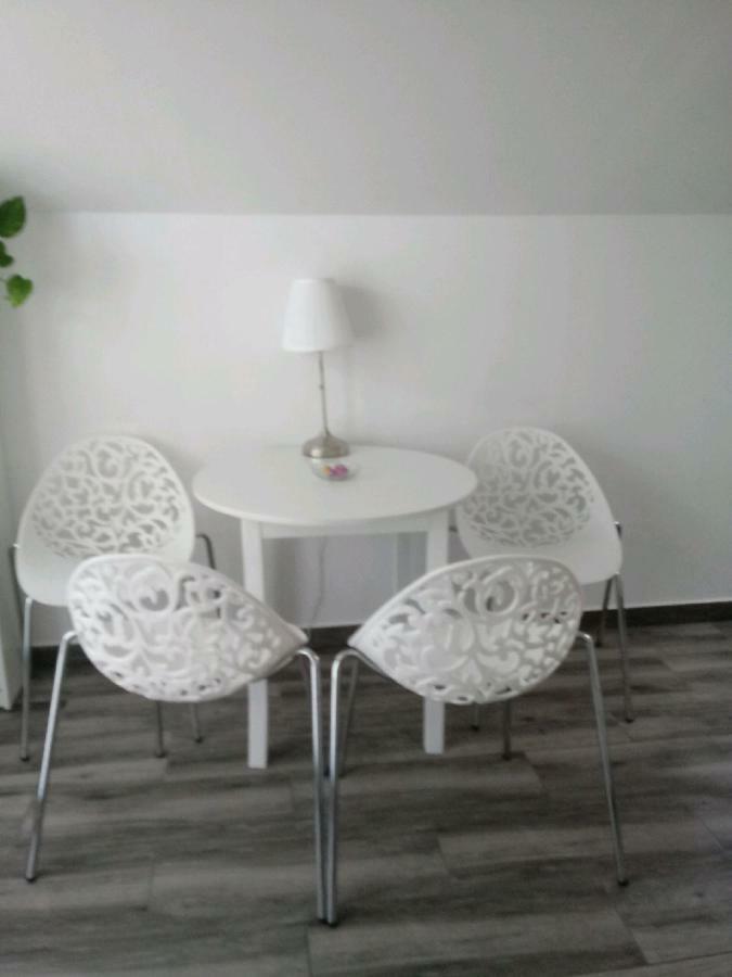 Pokoje Przy Zamku Podzamcze  Extérieur photo
